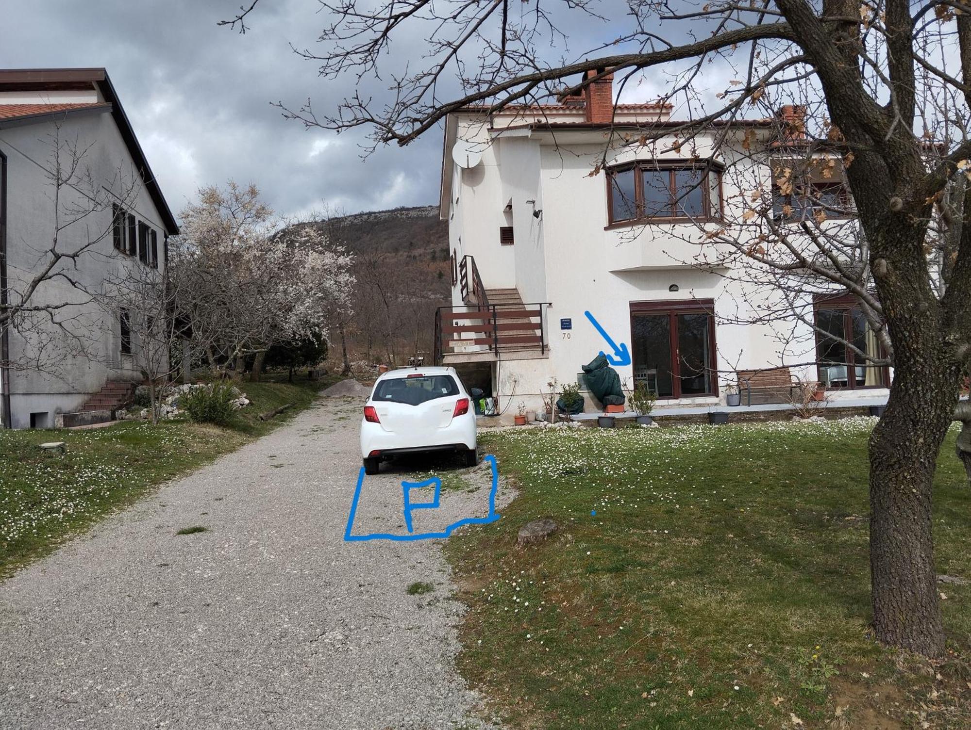 Daal Apartment Roč Екстериор снимка